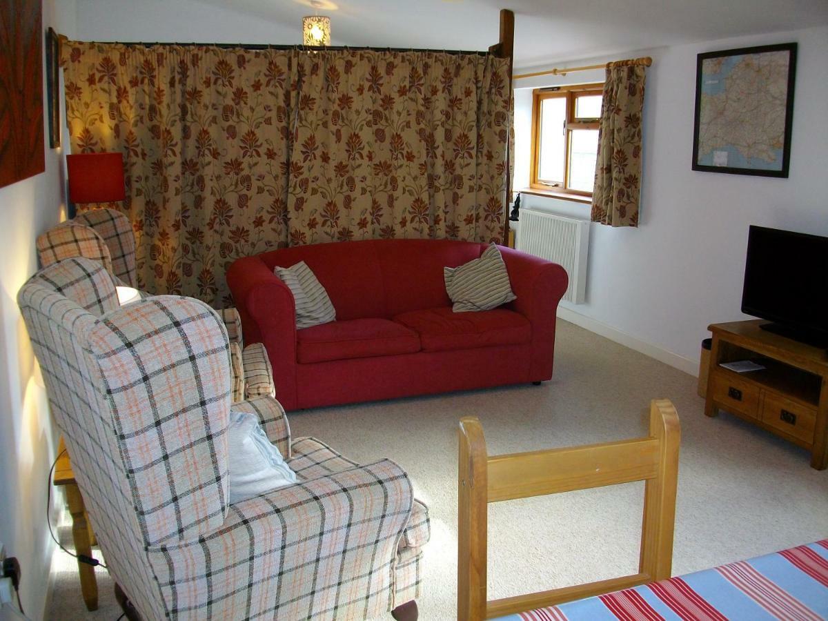 The Barton Annexe Villa Somerton  Bagian luar foto